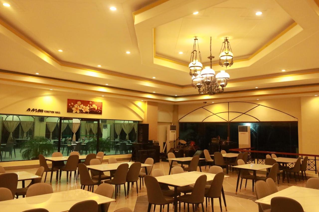 Bohol Plaza Mountain Resort And Restaurant Dauis Ngoại thất bức ảnh