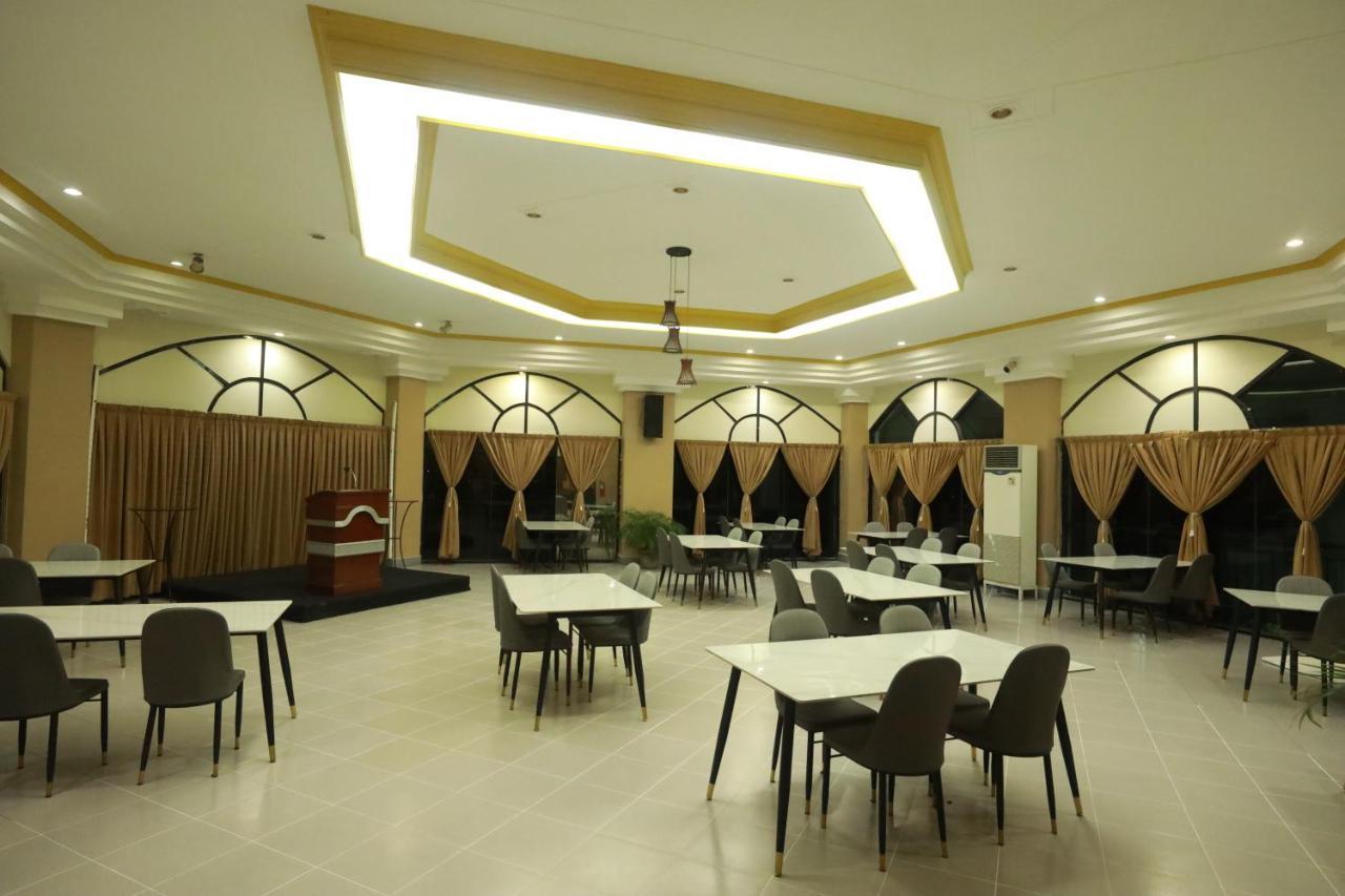 Bohol Plaza Mountain Resort And Restaurant Dauis Ngoại thất bức ảnh
