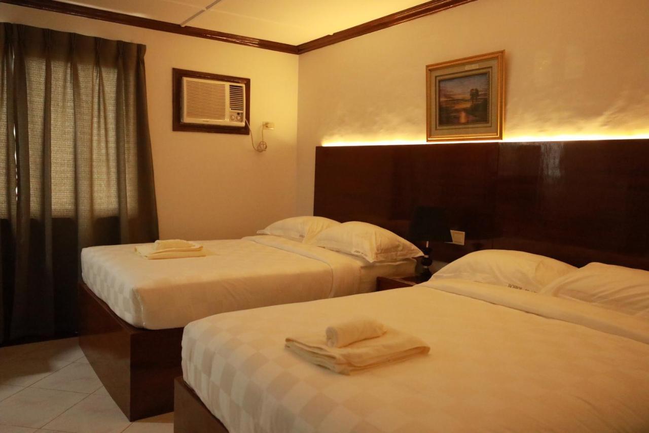Bohol Plaza Mountain Resort And Restaurant Dauis Ngoại thất bức ảnh