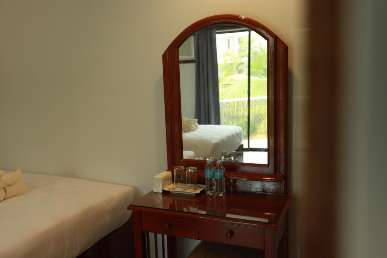 Bohol Plaza Mountain Resort And Restaurant Dauis Ngoại thất bức ảnh